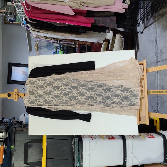 LuLaRoe Black and Cream Lace Dress Shirt L Overlay S - Picture 2 of 3